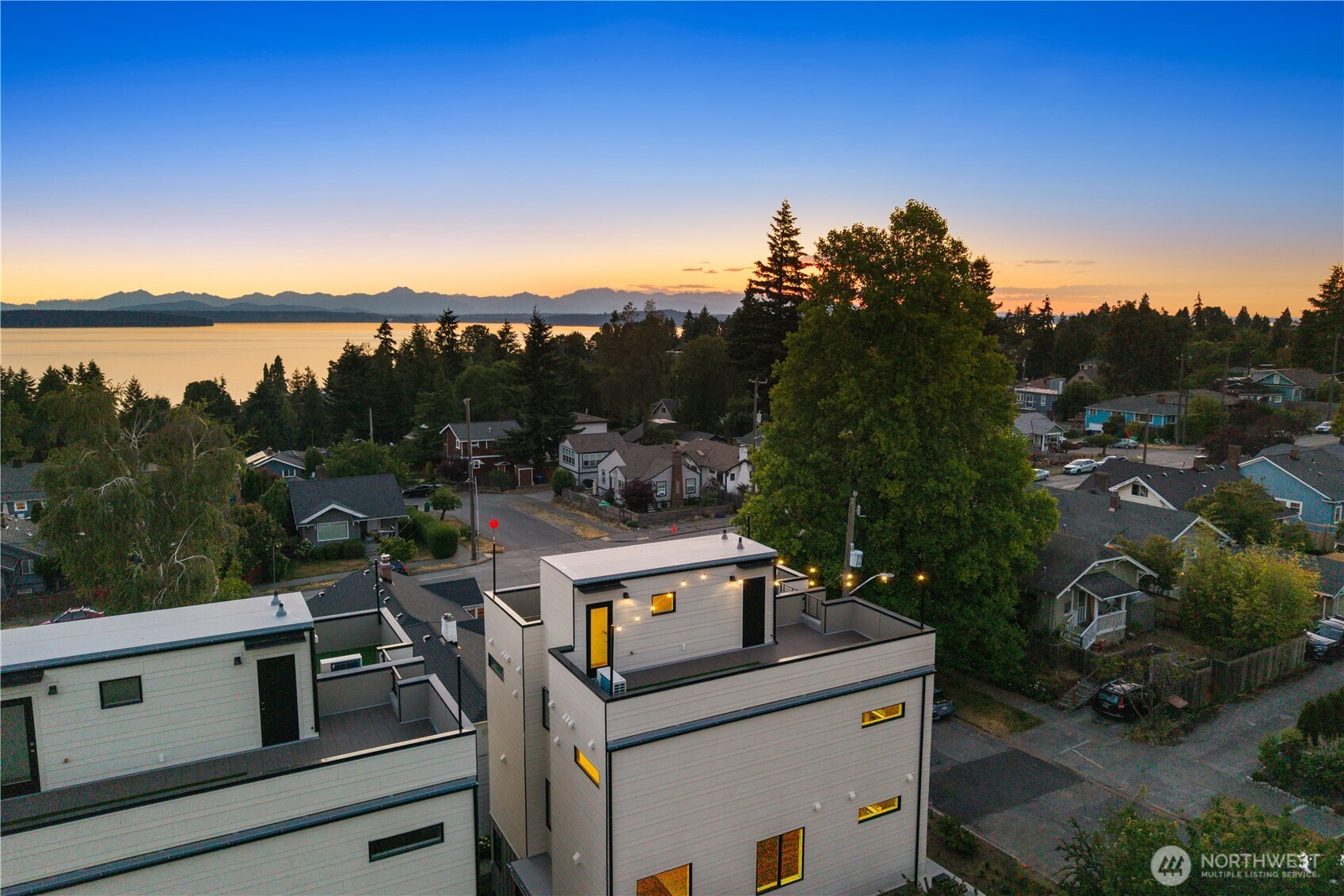 4351 Southwest Willow Street Seattle, WA 98136 - Photo 28 of 34
