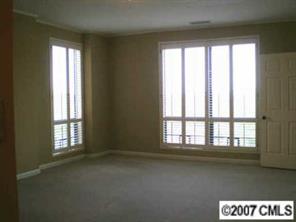 872 Cherokee Road, Unit K7 Charlotte, NC 28207 - Photo 5 of 6 Gallery Image 5