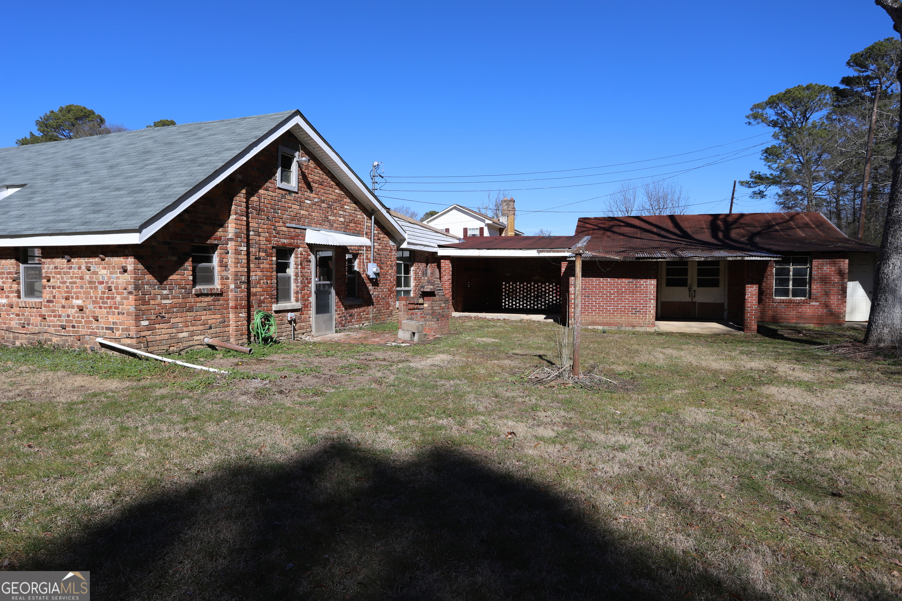 6797 Highway 114 Lyerly, GA 30730 - Photo 7 of 56 a view of a house with a yard