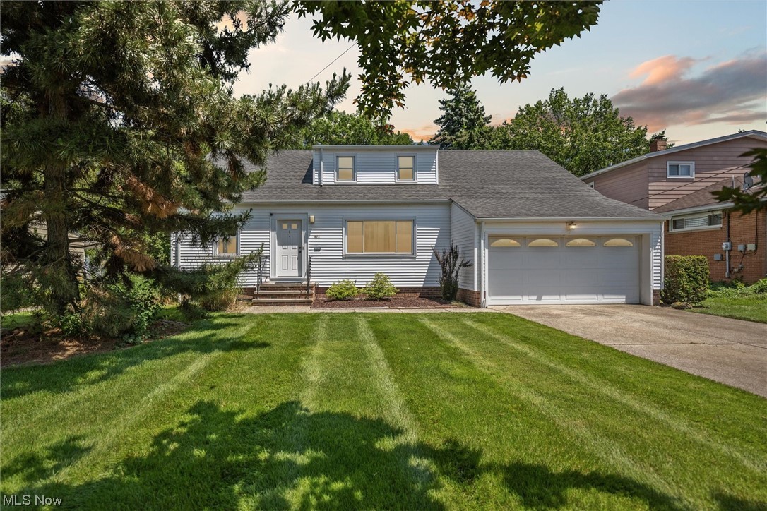 871 Lander Road Cleveland, OH 44143 - Photo 1 of 35