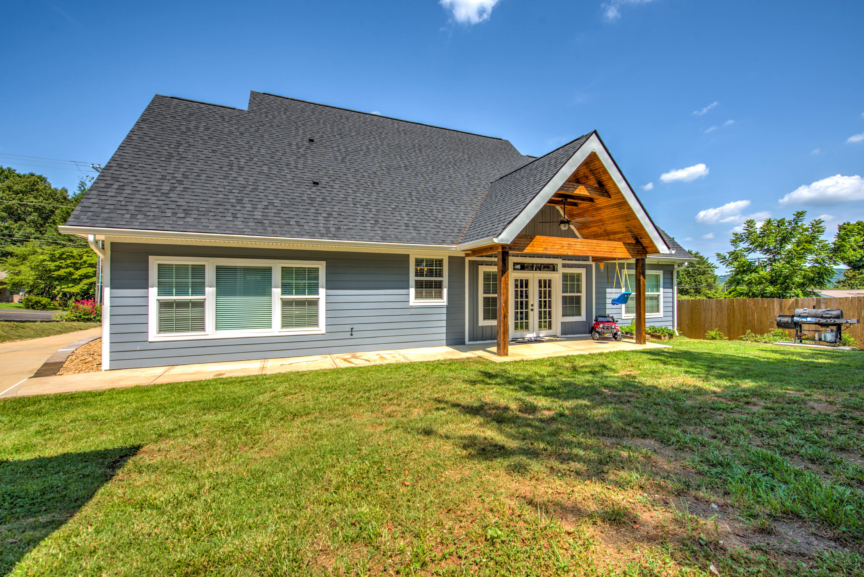 7921 Ewing Road Powell, TN 37849 - Photo 31 of 32 32