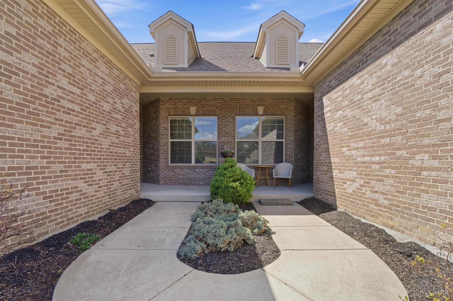 5795 Springview Circle Mason, OH 45040 - Photo 6 of 61