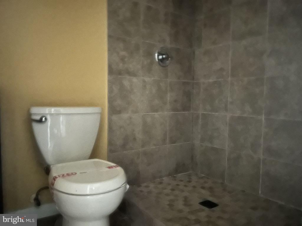 1310 Swan Creek Road Fort Washington, MD 20744 - Photo 3 of 19