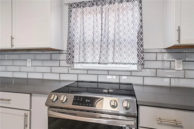 $222,000 | 2400 South Crescent Avenue, Independence, MO 64052