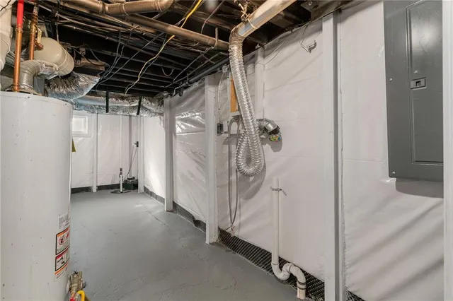 $222,000 | 2400 South Crescent Avenue, Independence, MO 64052