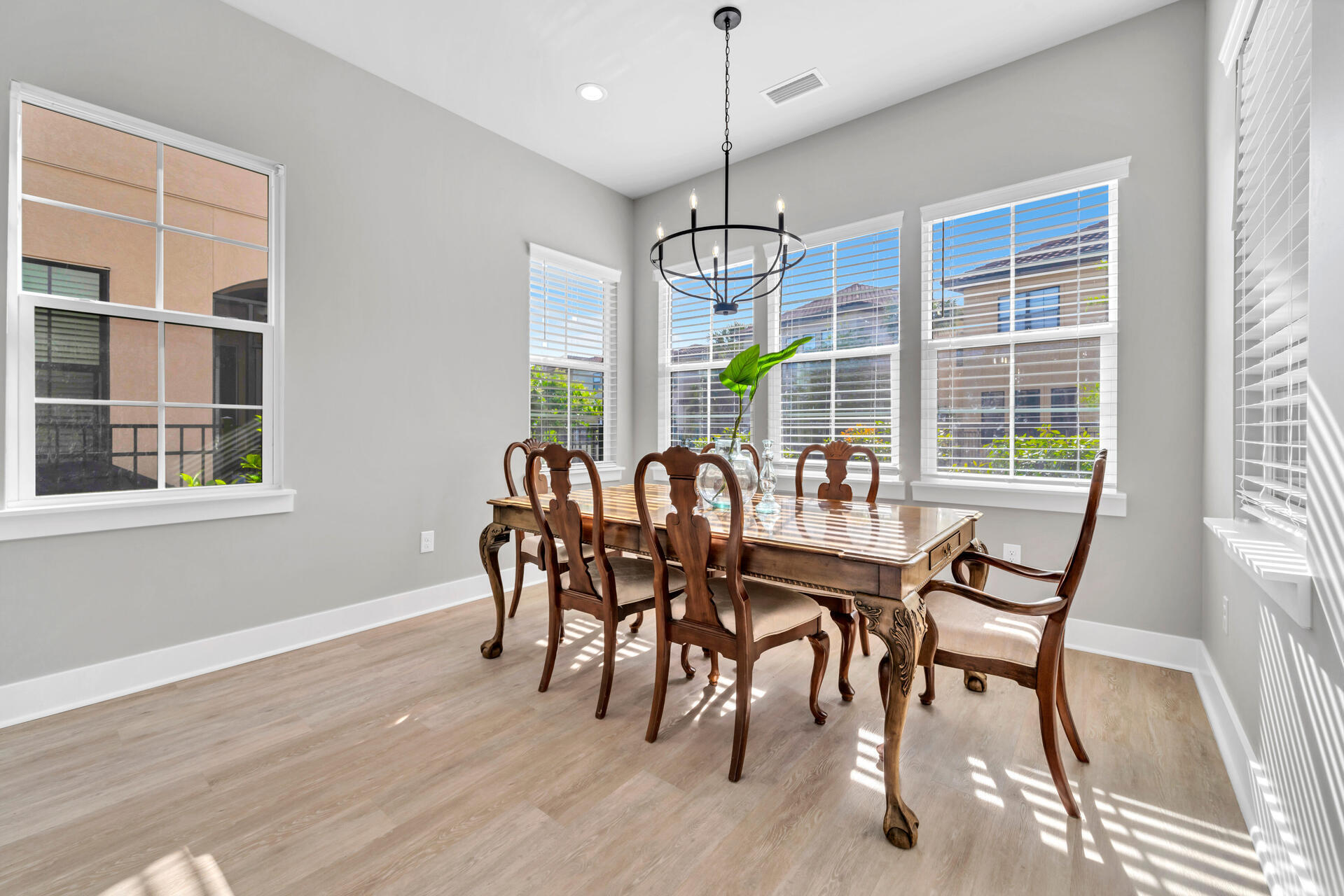 1963 Baytowne Loop Miramar Beach, FL 32550 - Photo 11 of 43 Dining