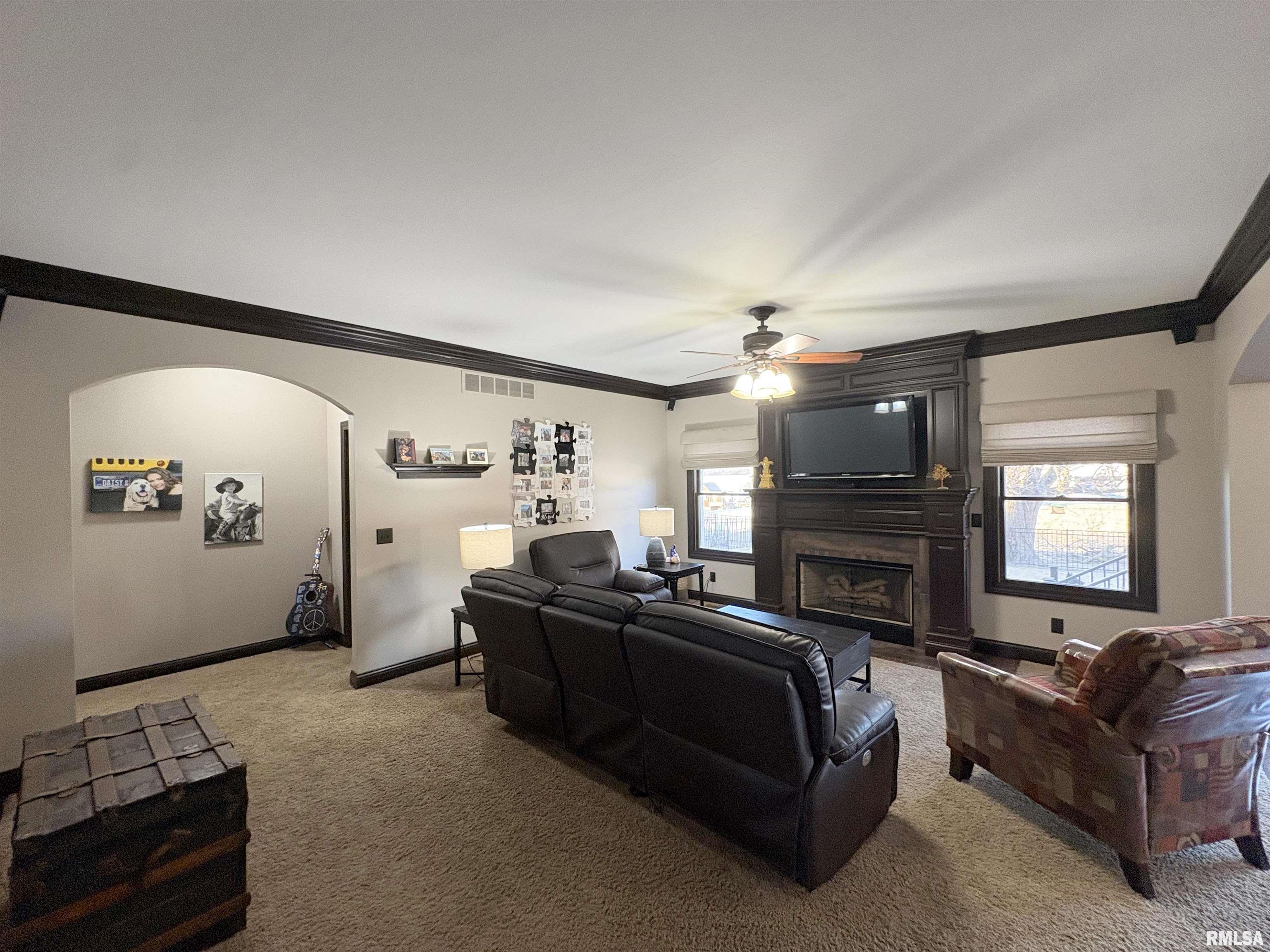 1441 Jadens Way Washington, IL 61571 - Photo 6 of 58
