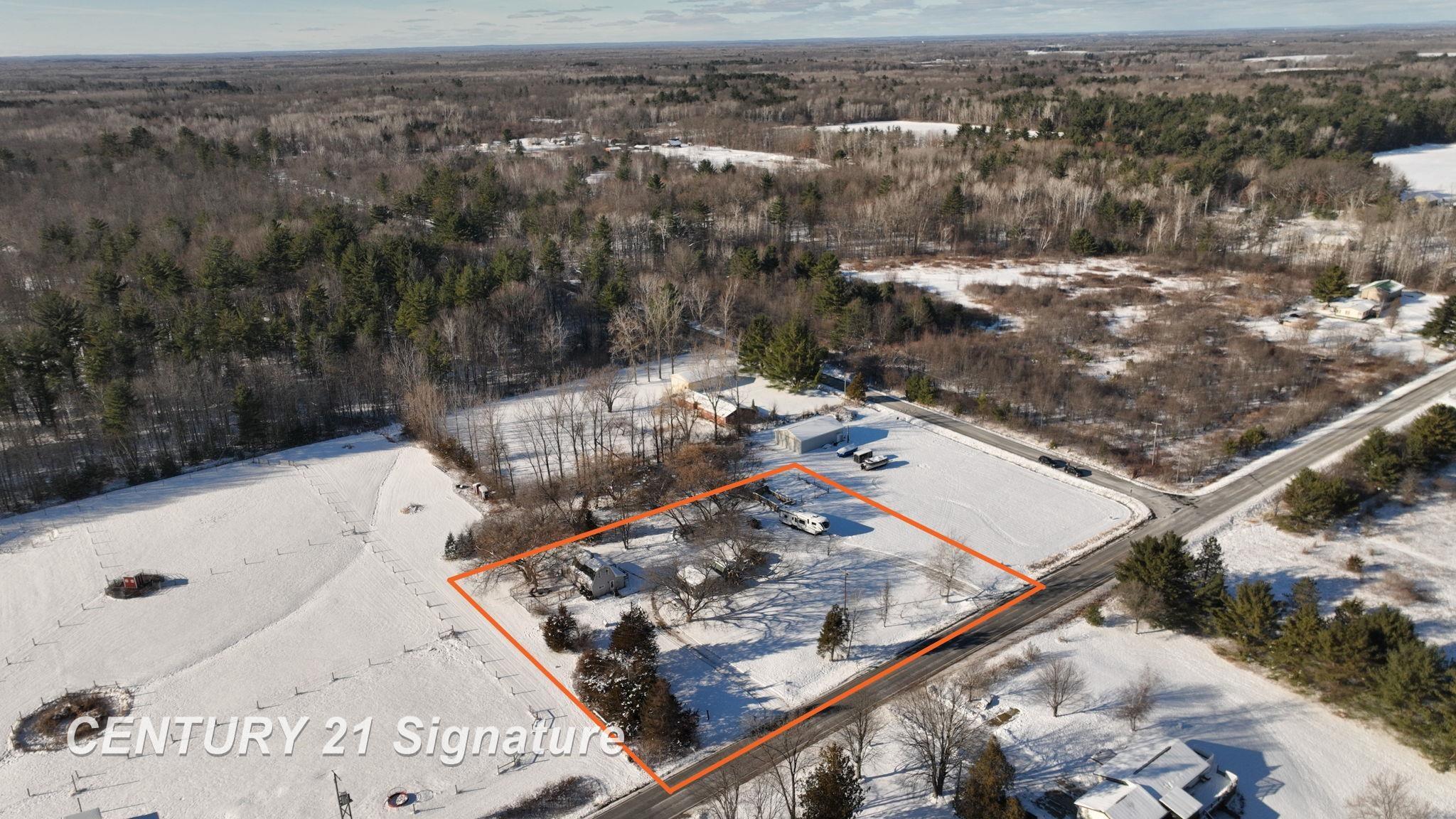 6721 North Neiner Road Beaverton, MI 48612 - Photo 39 of 49 50195713-23d737ca-c494-42b3-b335-55cd5e4ff182.JPG