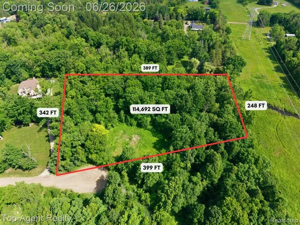 $199,900 | 657 Donna Mae Lane, Leonard, MI 48367