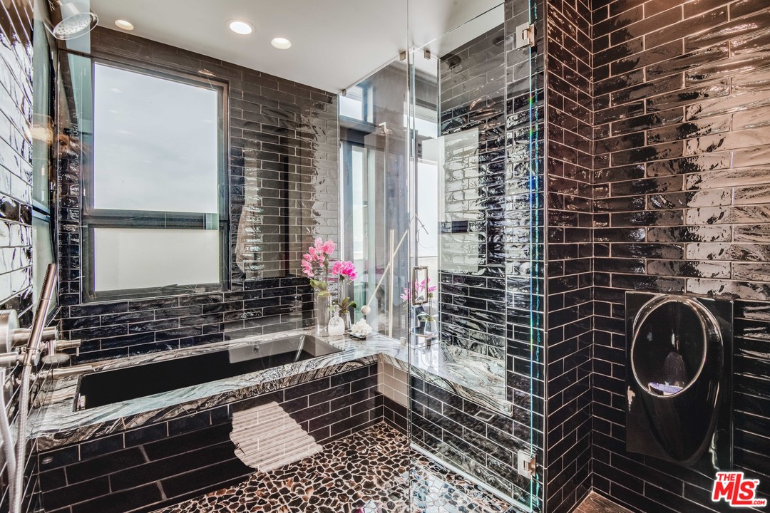 1534 The Strand Hermosa Beach, CA 90254 - Photo 15 of 30