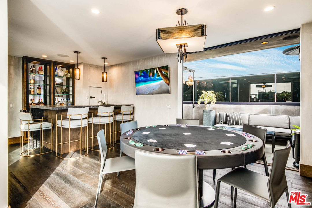 1534 The Strand Hermosa Beach, CA 90254 - Photo 18 of 30