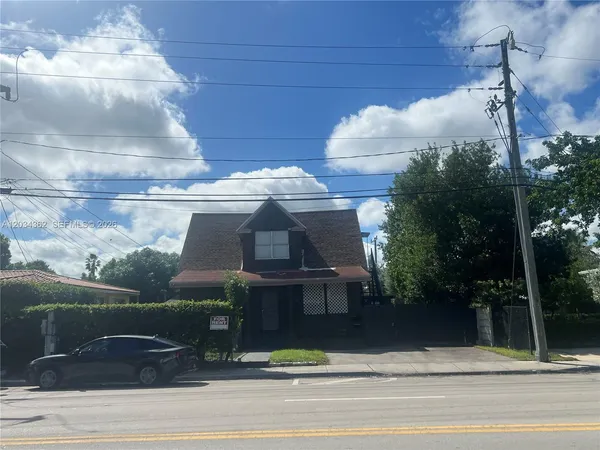 $1,650,000 | 842 Southwest 12th Avenue, Miami, FL 33135