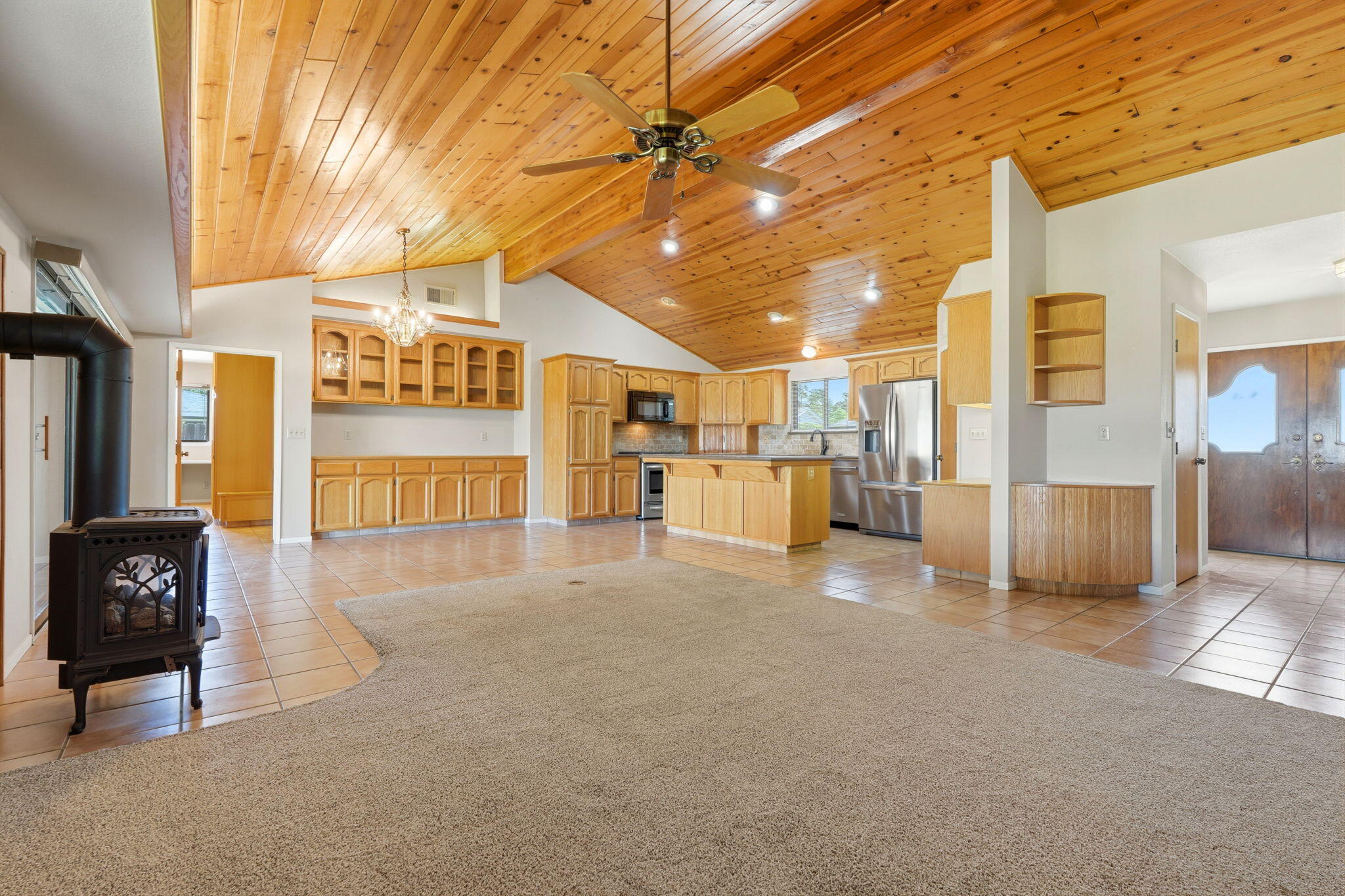 31121 Tower Road Visalia, CA 93292 - Photo 6 of 39 Living Room