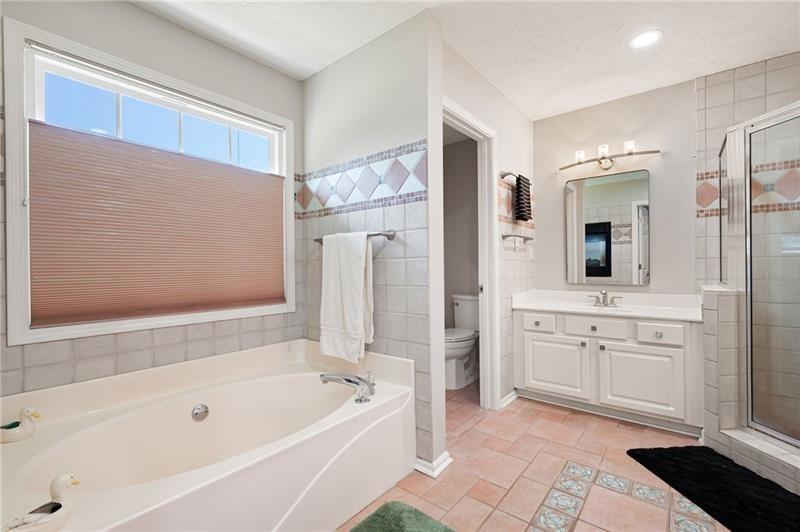 5425 Taylor Road Alpharetta, GA 30022 - Photo 22 of 39