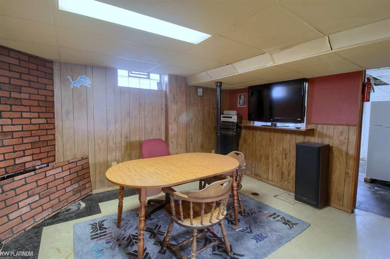 21781 Rausch Avenue Eastpointe, MI 48021 - Photo 17 of 25