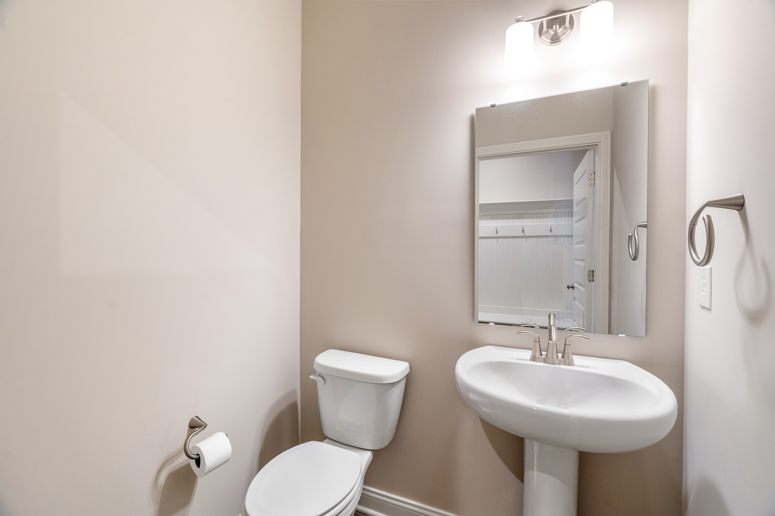 15383 Eclipse Road Westfield, IN 46074 - Photo 10 of 44