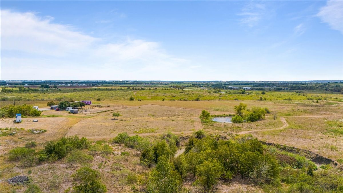 14734 Bois-D-Arc Road Manor, TX 78653 - Photo 13 of 34 14734 Bois D Arc Rd, Manor, TX 78653