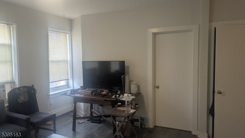 1004 Fanny Street Elizabeth, NJ 07201 - Photo 5 of 25