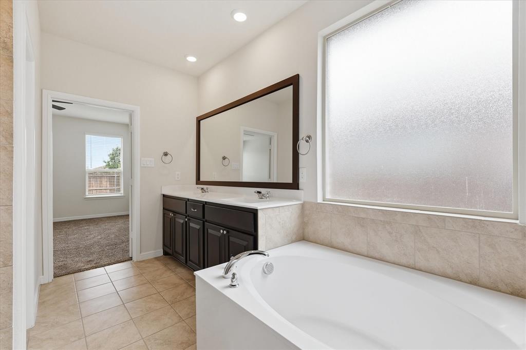 4312 Lost Creek Road Denton, TX 76210 - Photo 27 of 40