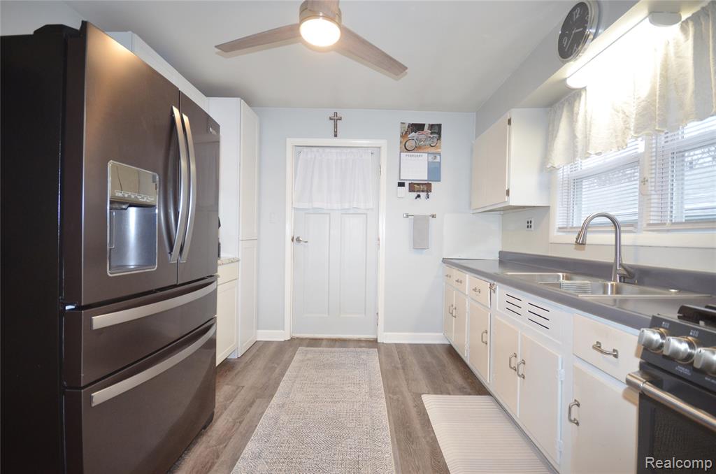 3310 Crooks Road Rochester, MI 48309 - Photo 15 of 35