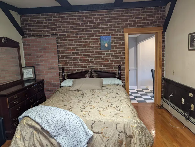 $479,900 | 52 Mammoth Road, Manchester, NH 03109