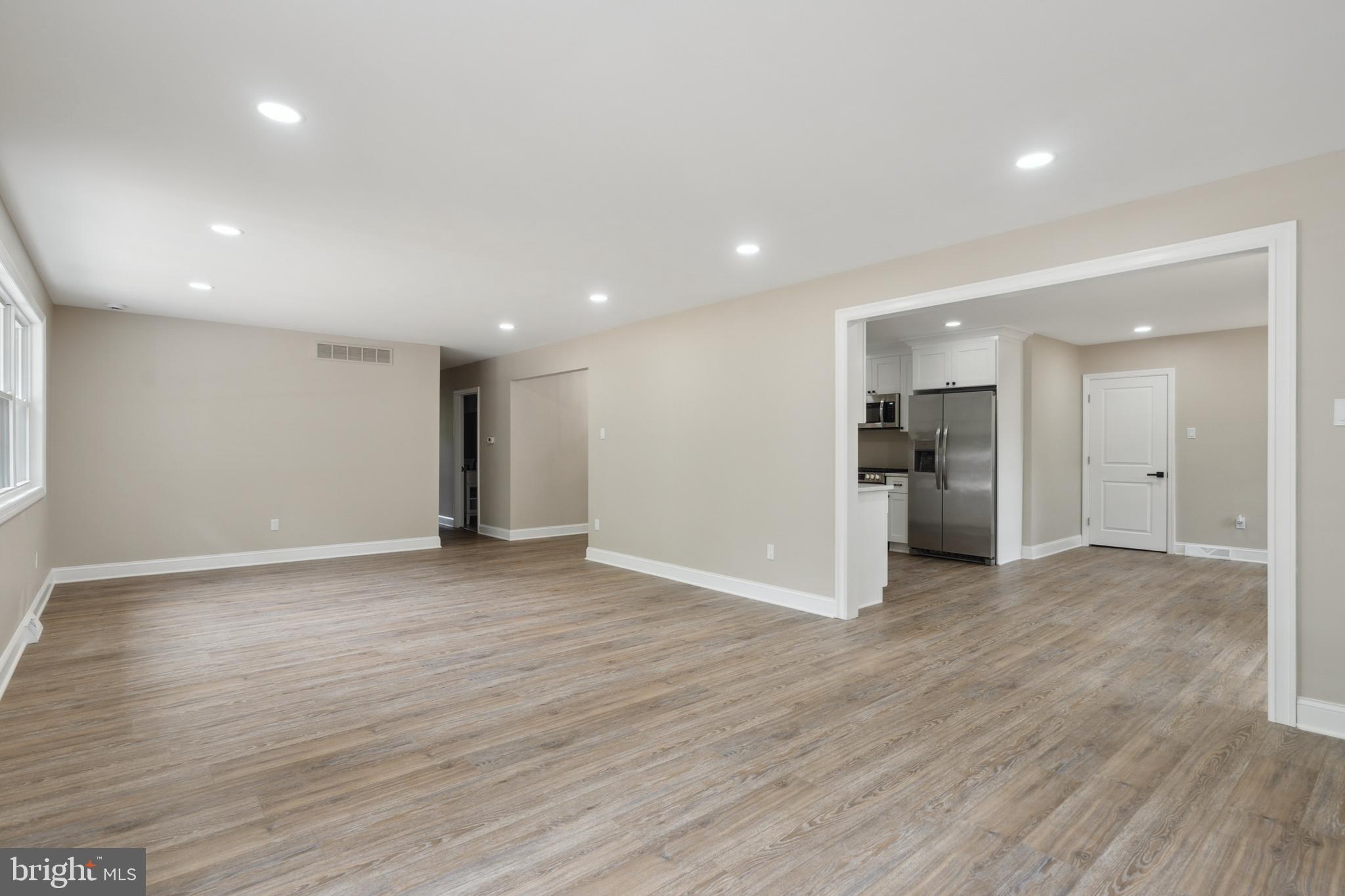2960 Jackson Road Williamstown, NJ 08094 - Photo 9 of 37
