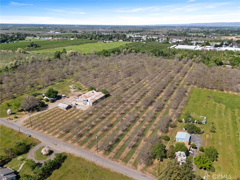 2192 Oak Way Chico, CA 95973 - Photo 13 of 13 a view of a city with an ocean
