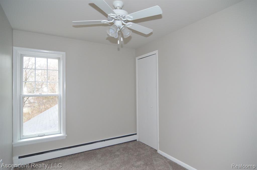 1608 Walton Boulevard Rochester Hills, MI 48309 - Photo 4 of 10