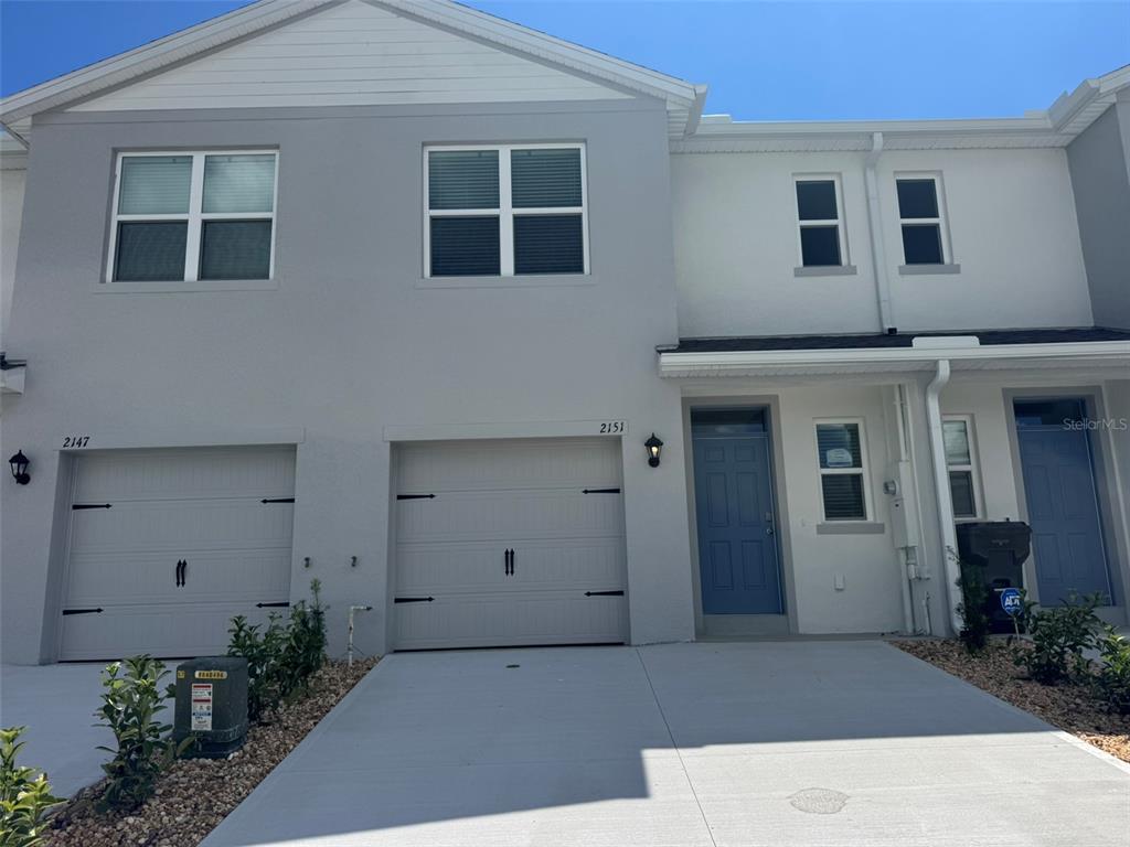 2151 Longleaf Road Davenport, FL 33837 - Photo 2 of 30