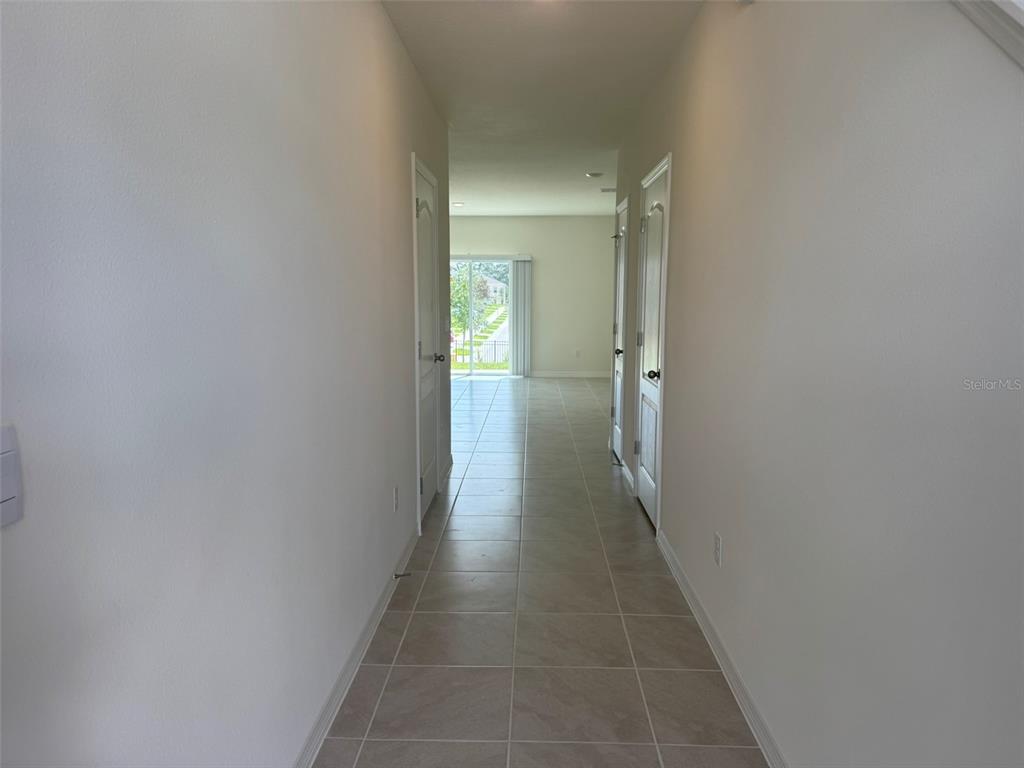 2151 Longleaf Road Davenport, FL 33837 - Photo 9 of 30