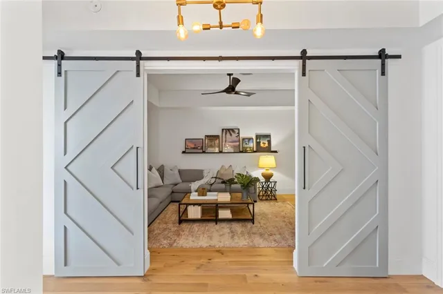 $2,890,000 | 1135 3rd Avenue South, Unit 302, Naples, FL 34102