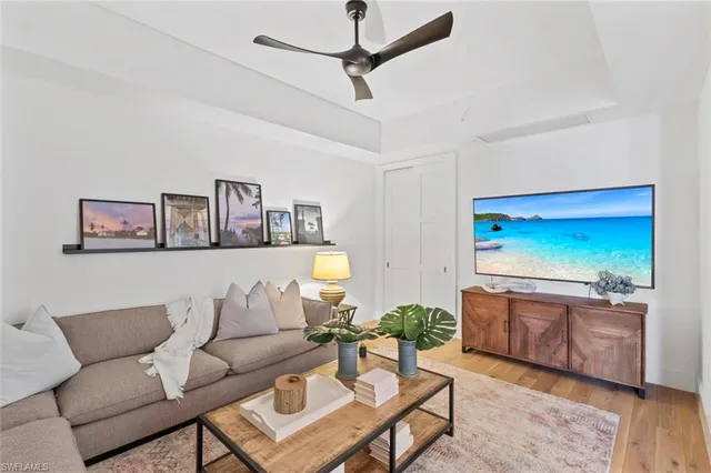 $2,890,000 | 1135 3rd Avenue South, Unit 302, Naples, FL 34102