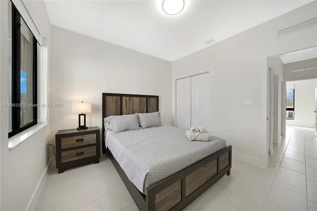 $3,300 | 8167 Northwest 41st Street, Unit E203, Doral, FL 33166