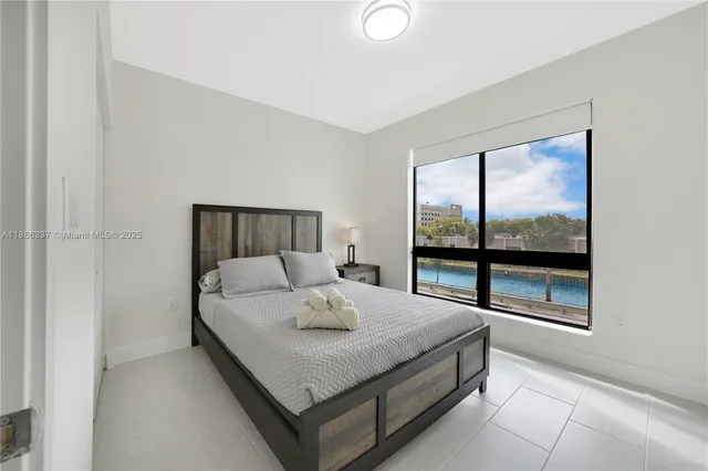 $3,300 | 8167 Northwest 41st Street, Unit E203, Doral, FL 33166