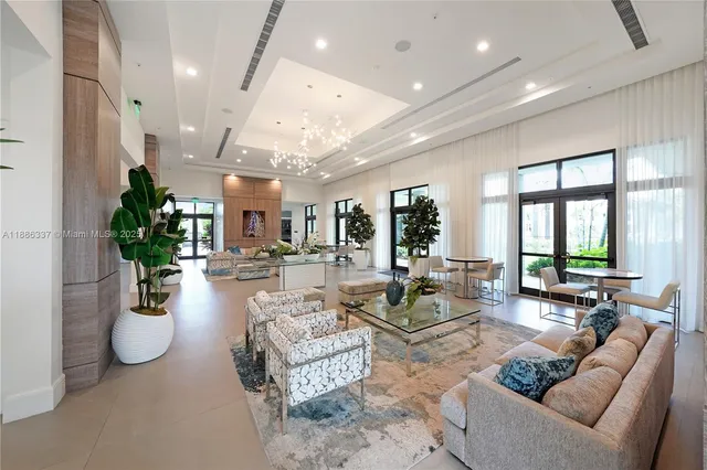 $3,300 | 8167 Northwest 41st Street, Unit E203, Doral, FL 33166