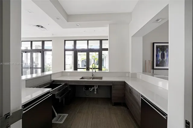 $3,300 | 8167 Northwest 41st Street, Unit E203, Doral, FL 33166