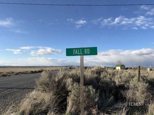 Fall Road Christmas Valley, OR 97641 - Photo 5 of 5 image