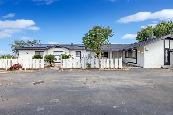 $879,000 | 11171 Highway 145, Madera, CA 93637