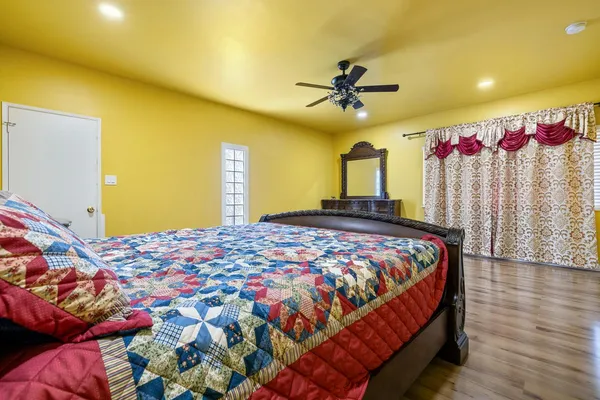 $879,000 | 11171 Highway 145, Madera, CA 93637