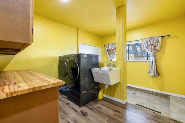 $879,000 | 11171 Highway 145, Madera, CA 93637