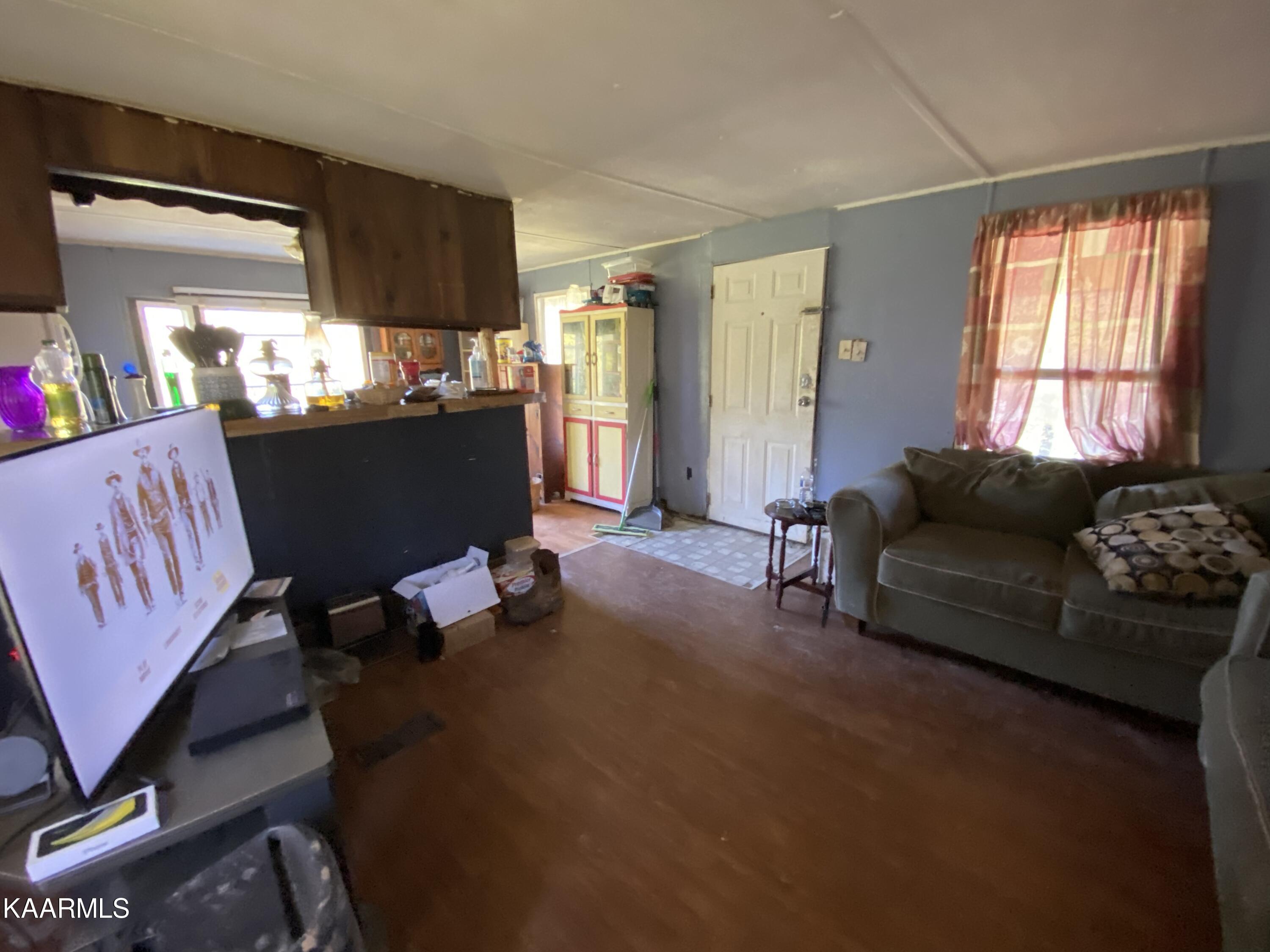 224 Haley Road Rose Hill, VA 24281 - Photo 15 of 20 D6378FD9-2BB1-4C41-95F4-C3390D4971E0