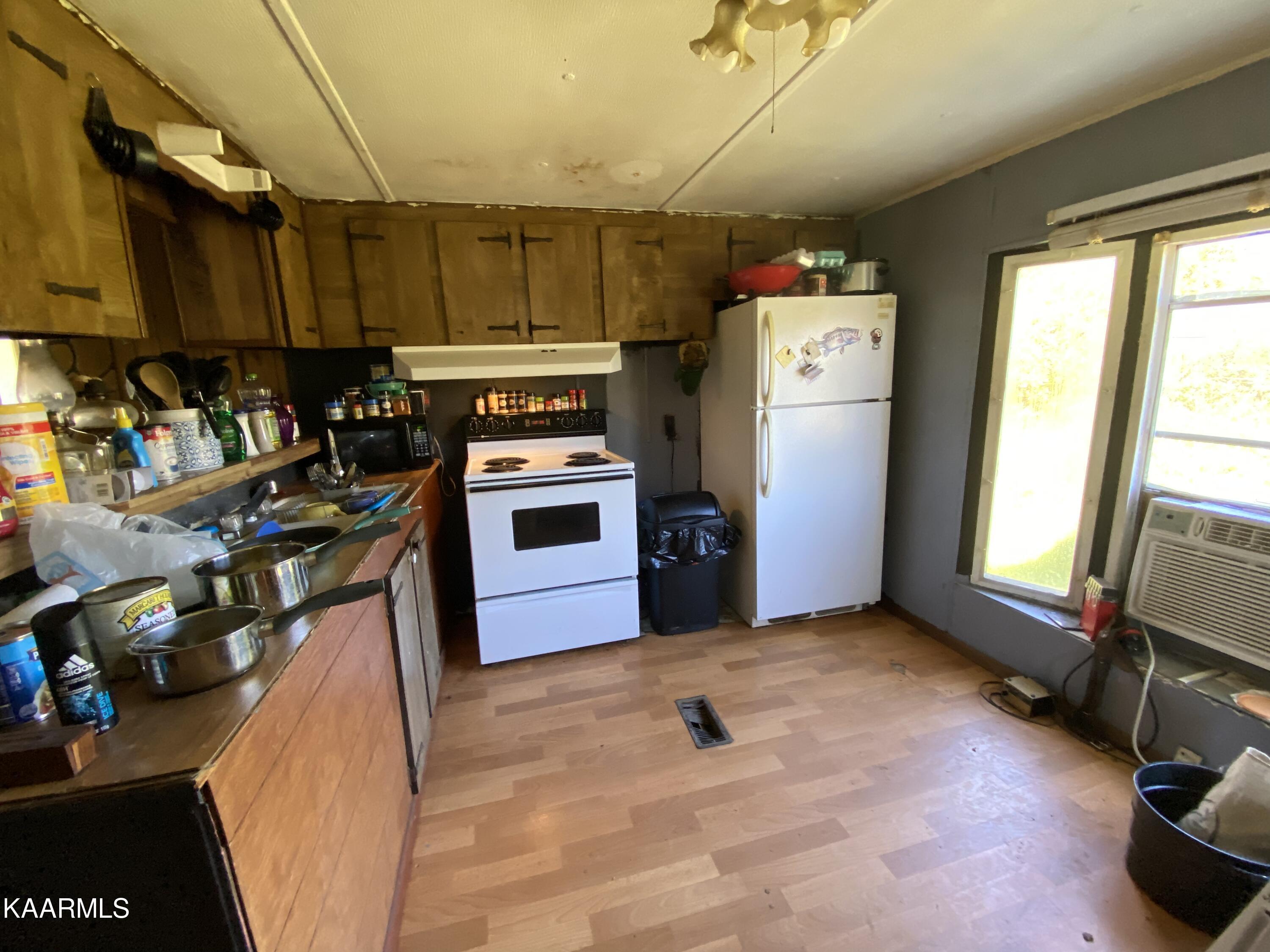 224 Haley Road Rose Hill, VA 24281 - Photo 16 of 20 488E99EE-78C1-4EFB-8A39-900A310FD5DC