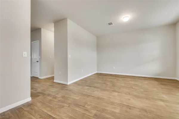 $2,400 | 3205 Ortman Drive, Pflugerville, TX 78660