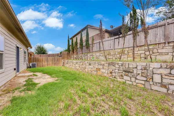$2,400 | 3205 Ortman Drive, Pflugerville, TX 78660