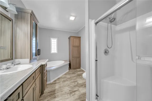 a view of a tennis court