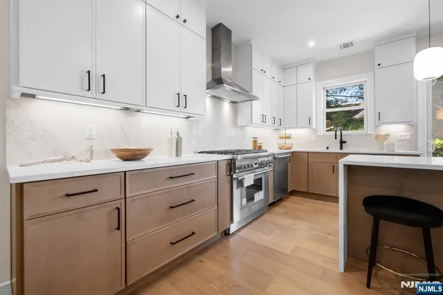 $1,099,995 | 96 West Main Street, Ramsey, NJ 07446