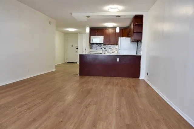 $328,000 | 7000 Boulevard East, Unit 30A, Guttenberg, NJ 07093