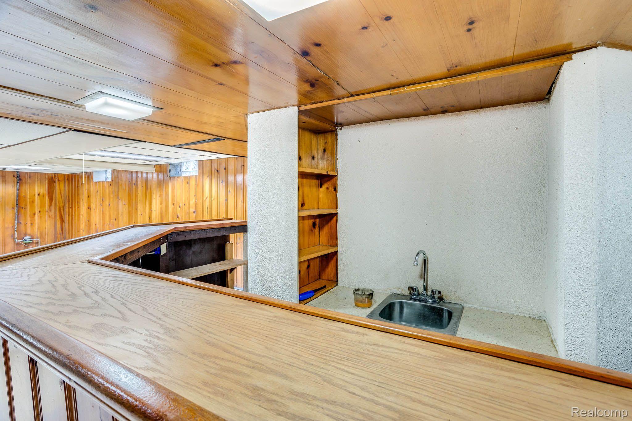 9729 Reeck Road Allen Park, MI 48101 - Photo 19 of 22 Gallery Image 19
