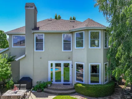 $999,000 | 318 Schiappino Street, Santa Rosa, CA 95409