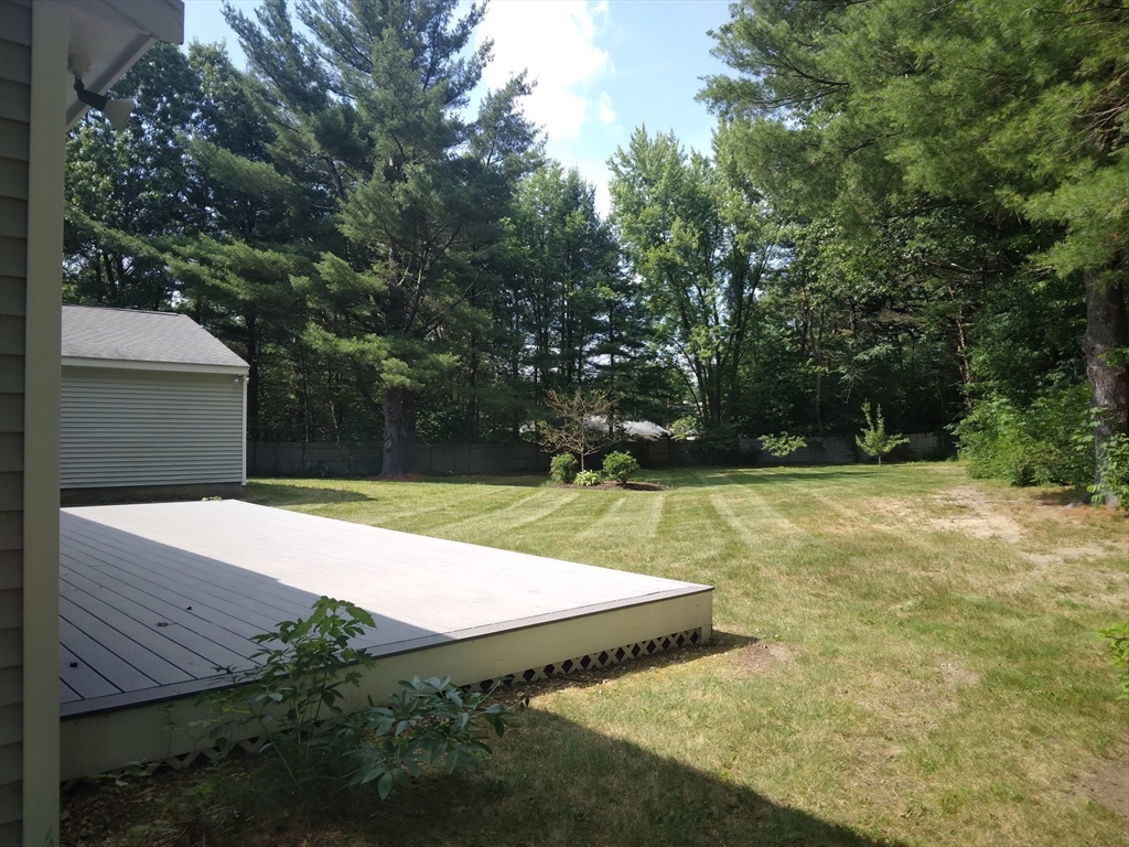 42 Lowell Road Pepperell, MA 01463 - Photo 18 of 32